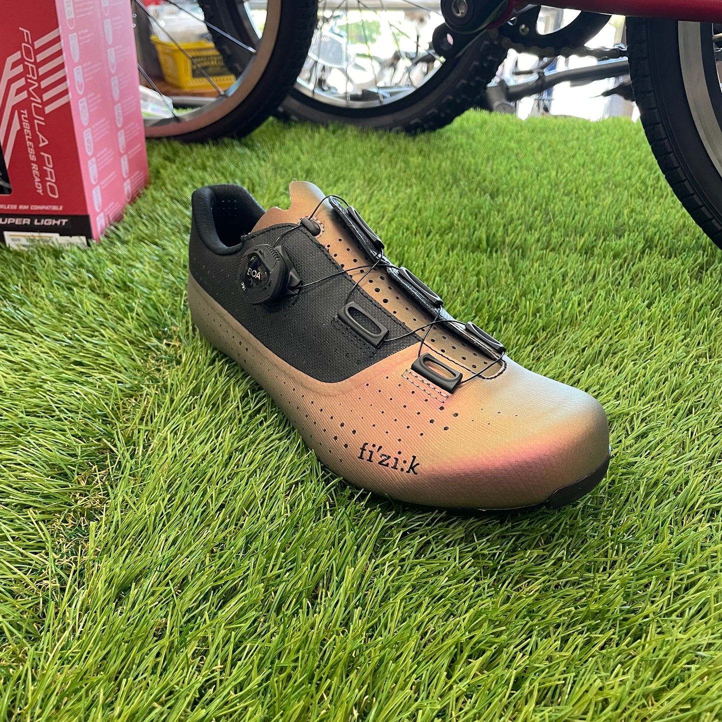 TEMPO OVERCURVE  R4 Iridescent WIDE [OUTLET]