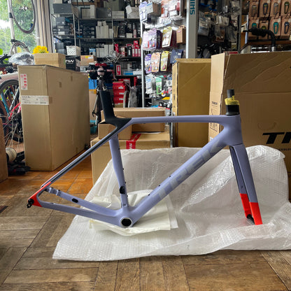 TREK MADONE SL Gen 8 Lavender FRAMESET - トレック マドンSL Gen8 フレームセット ラベンダー