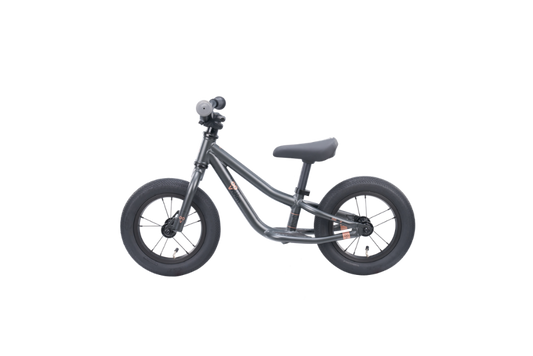 VoomVoom Bikes Push Bike #2 Matt Grey - ブンブンバイクス プッシュバイク＃２ マットグレイ キックバイク 子供用自転車 - 高知の自転車専門店 Cycling Shop ヤマネ